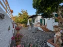Esterno 2